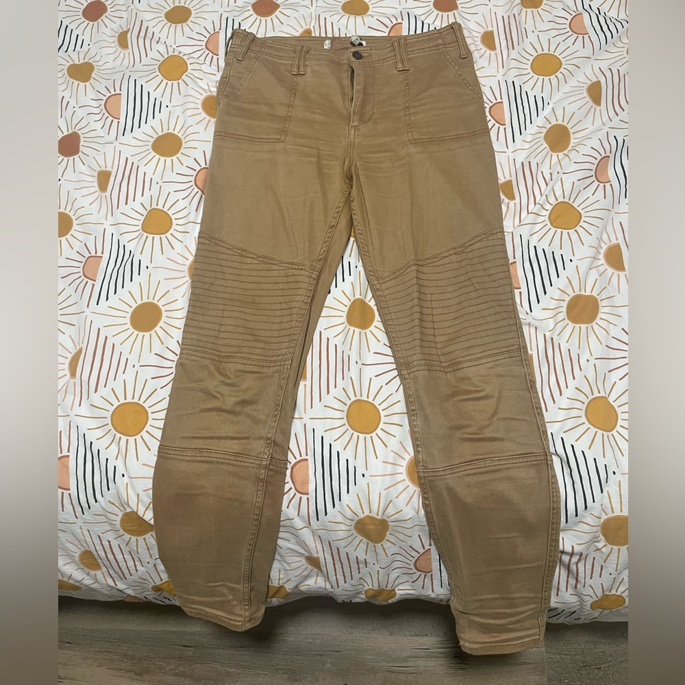 Women tan pants HOLLISTER